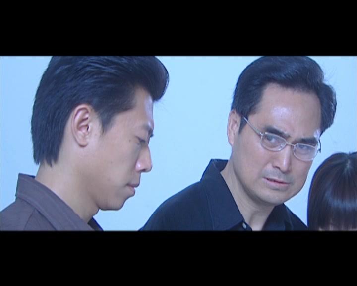 爱上单眼皮男生 第15集视频封面图