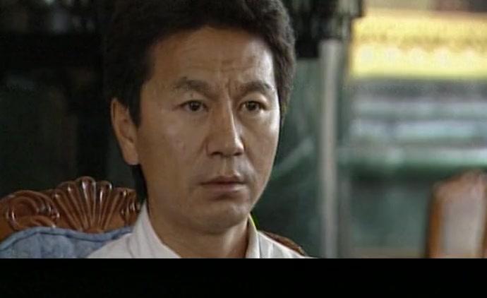 月色撩人 第18集视频封面图