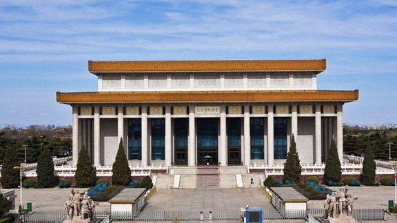 北京毛主席纪念堂,非常的庄严肃穆, 瞻仰伟大领袖毛主席