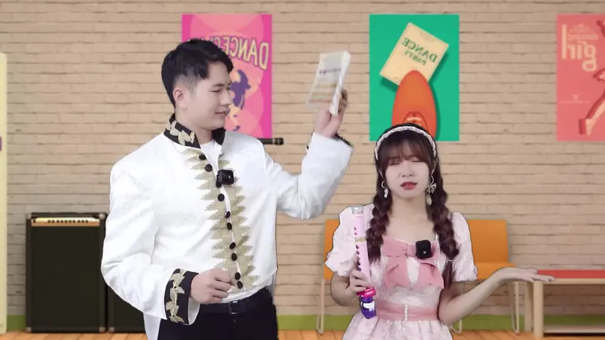 苏菲露比魔法日记 9集