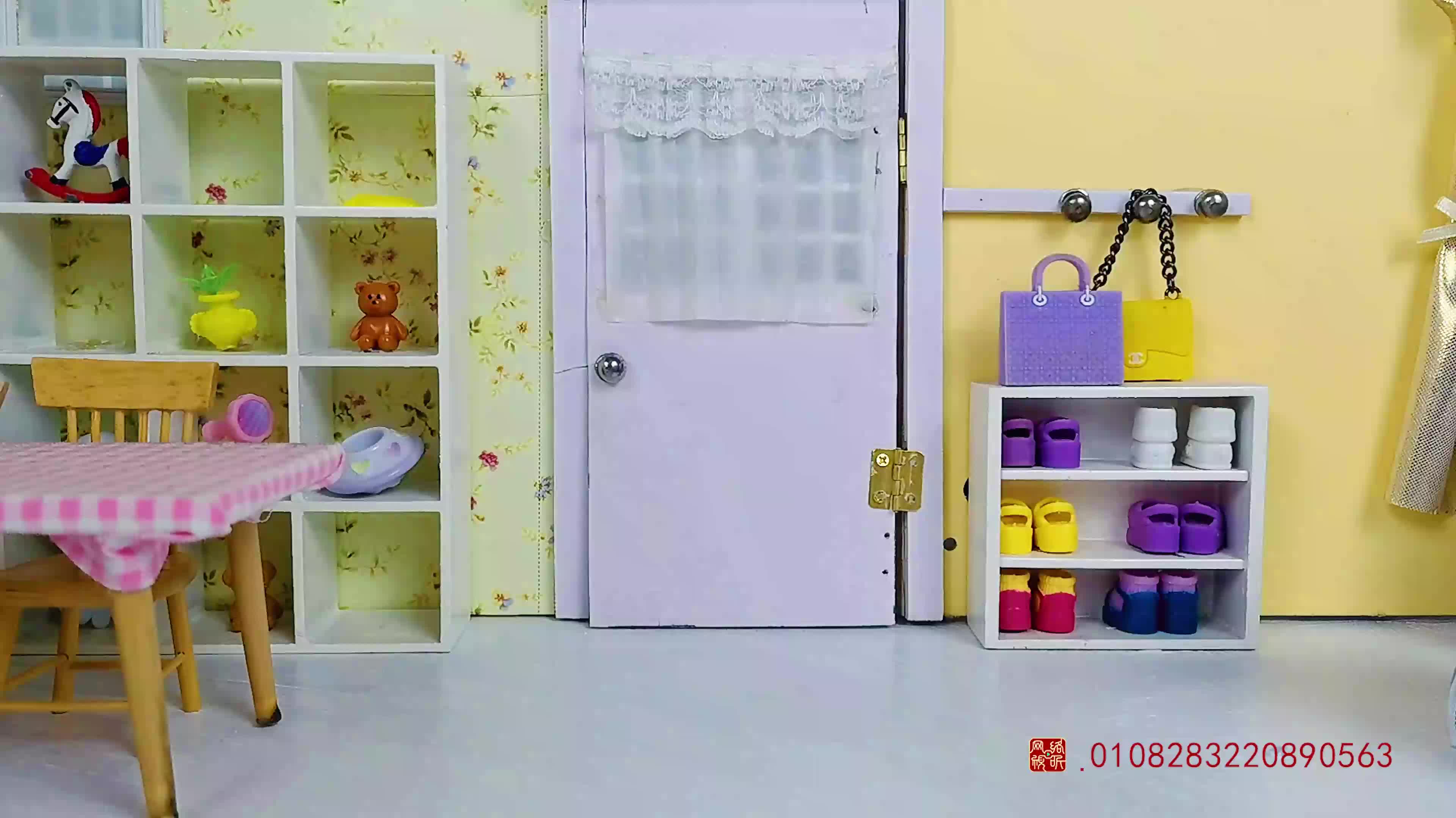 怪小逗和火爆老师 第12集视频封面图