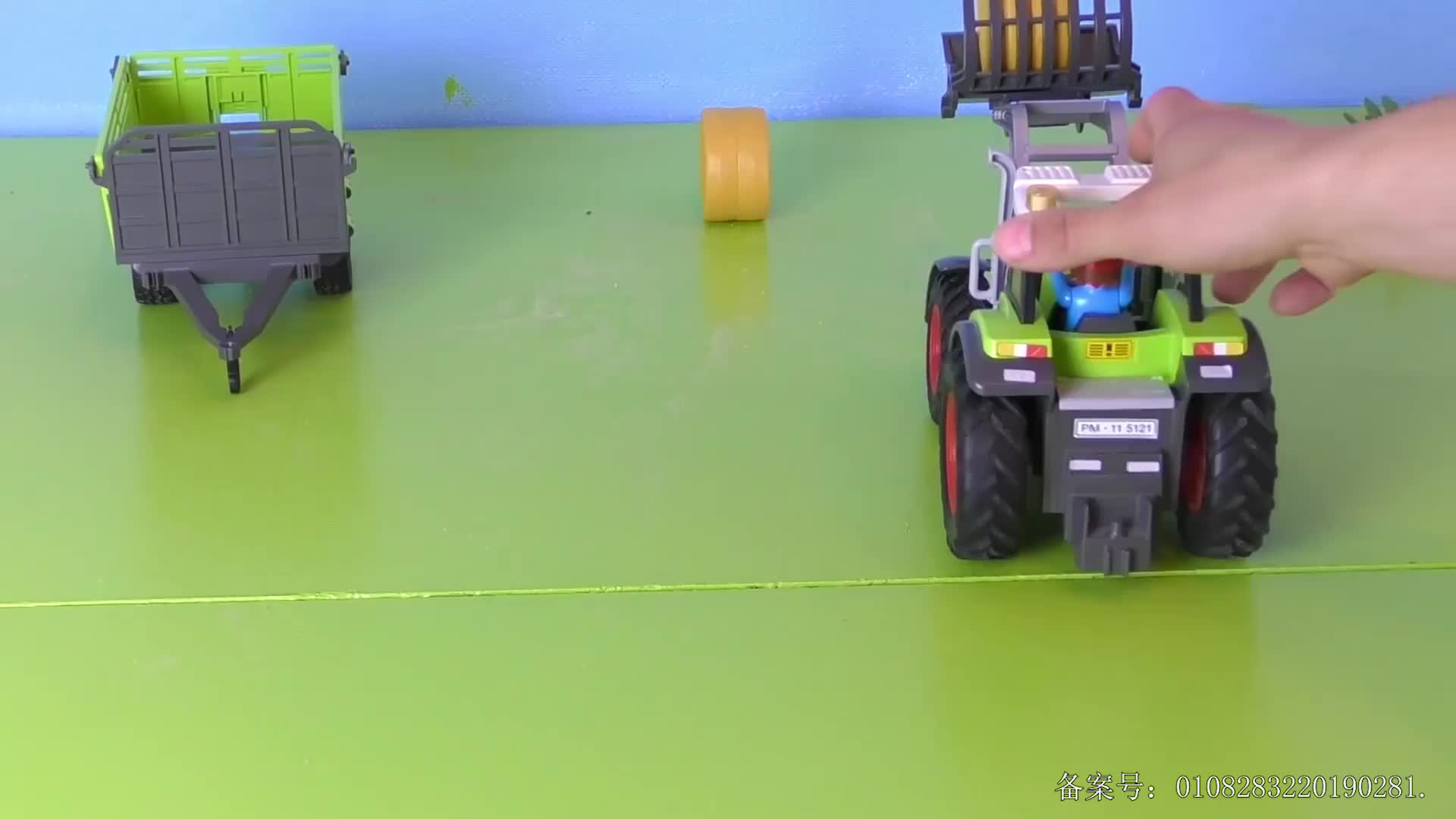 汽车世界之百变工程车 第1集视频封面图