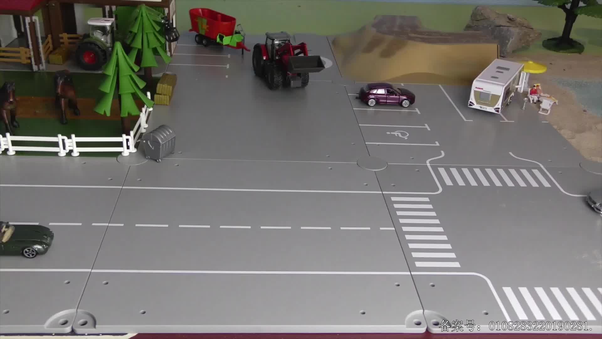 汽车世界之百变工程车 第32集视频封面图