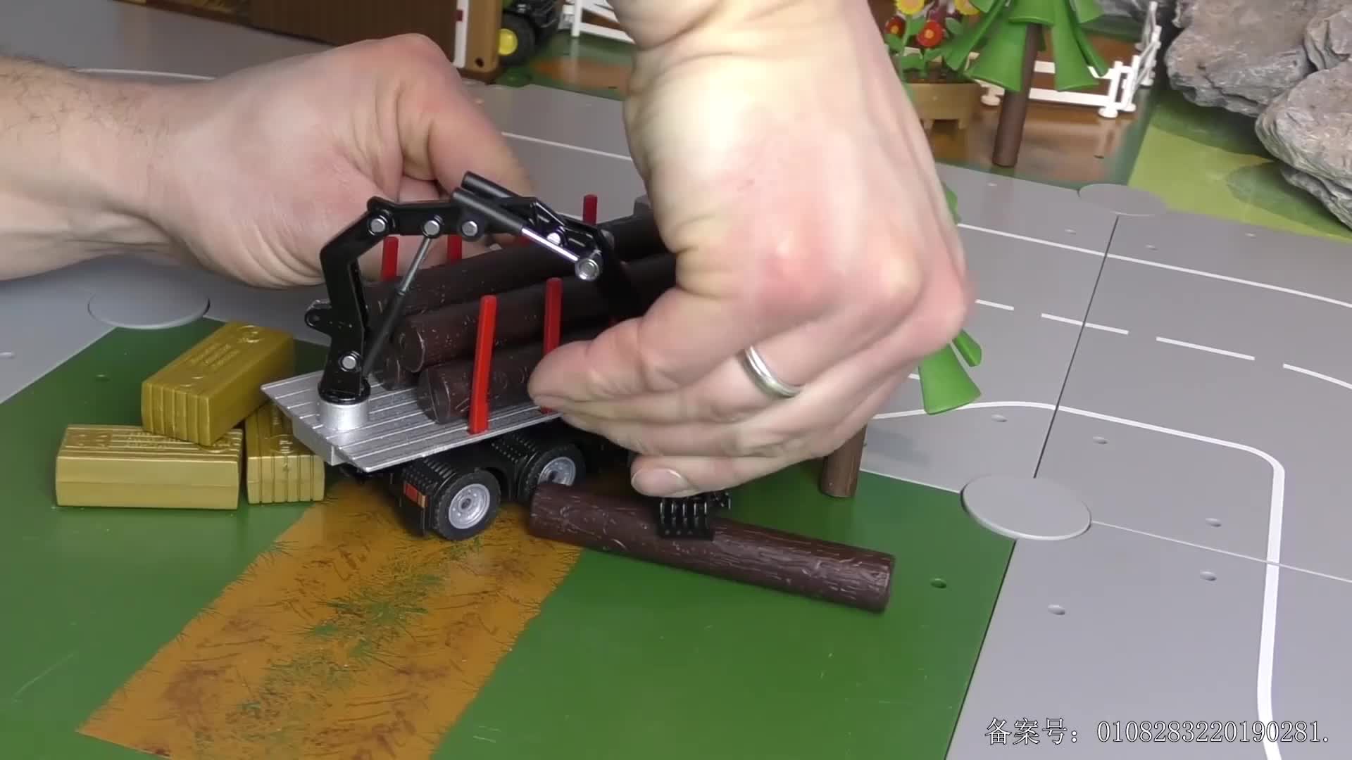 汽车世界之百变工程车 第55集视频封面图