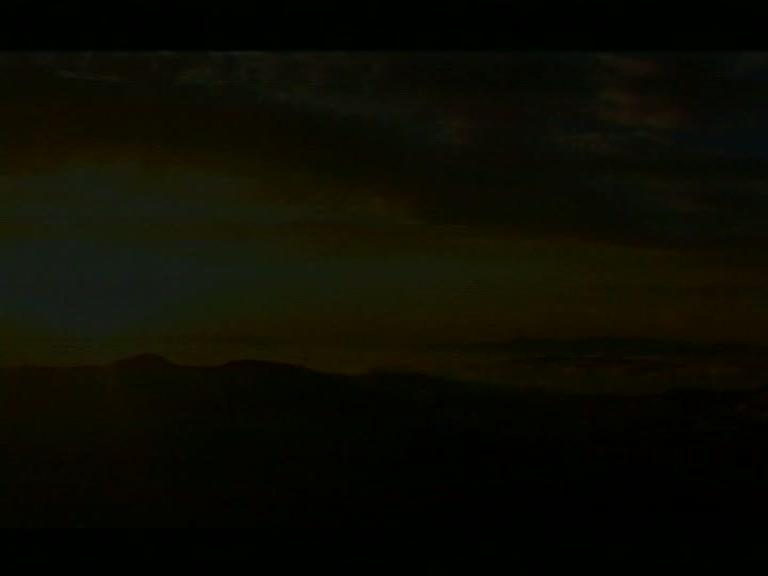 东方母亲 第8集视频封面图