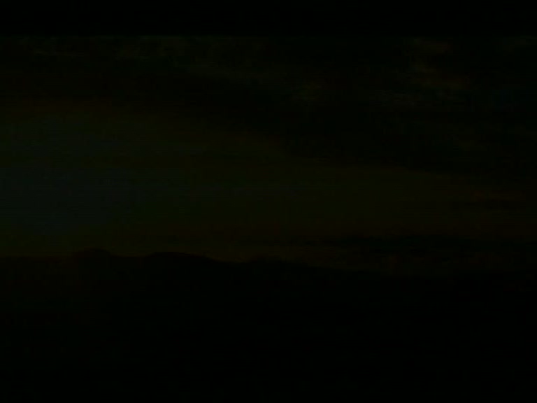 东方母亲 第12集视频封面图