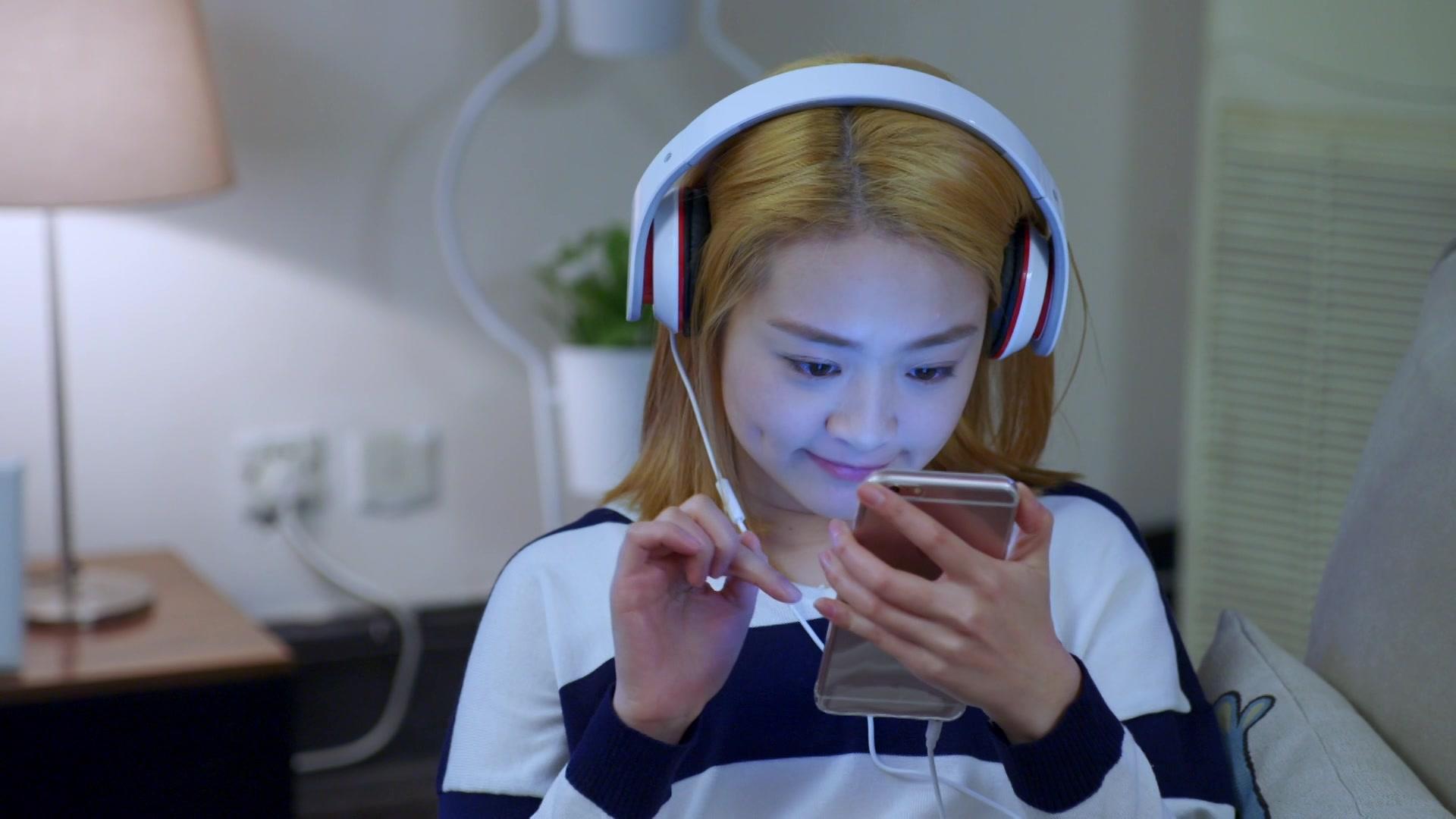 婚姻历险记 第4集视频封面图