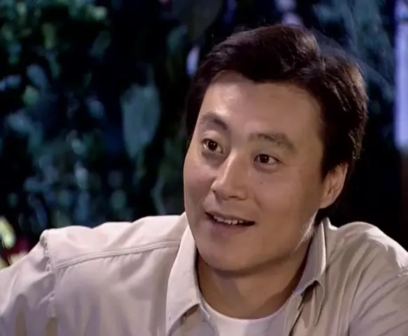 曹老板的十八个秘书 4集