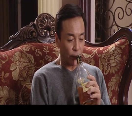为爱放手 第7集视频封面图