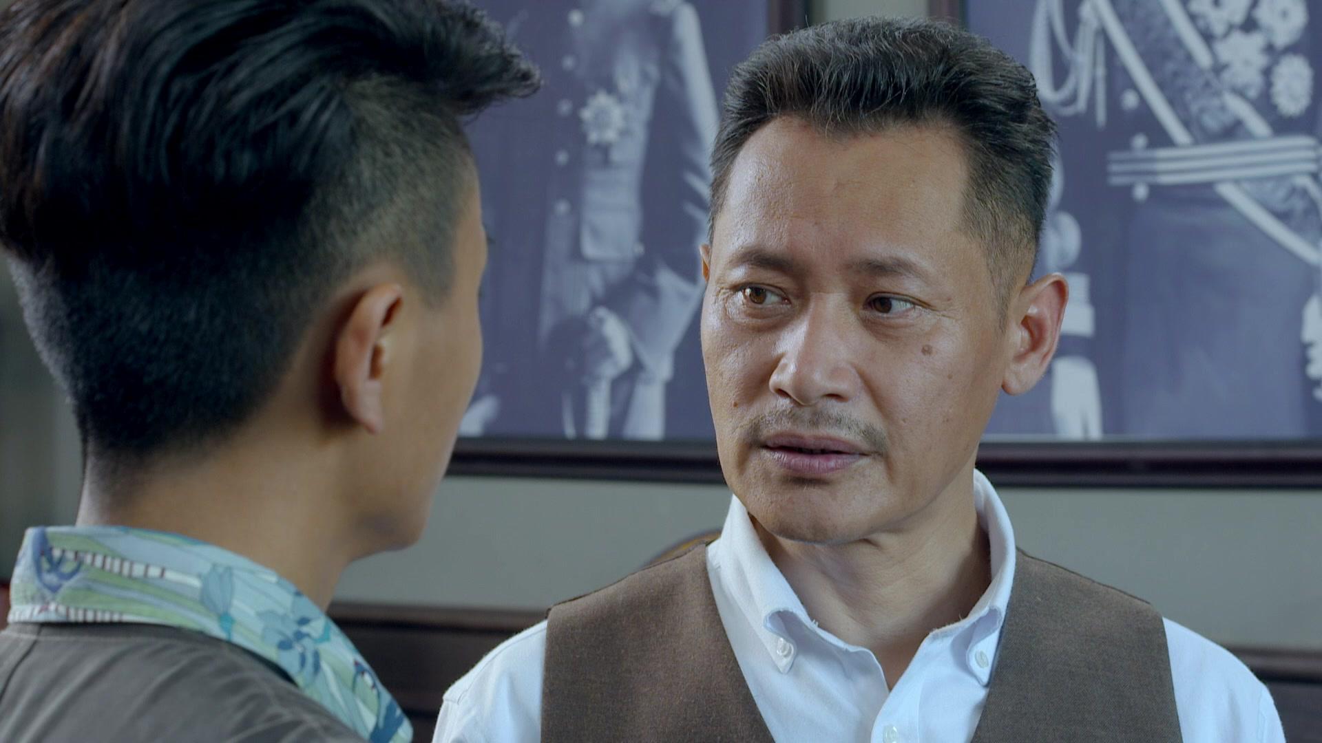 操纵者 第12集视频封面图