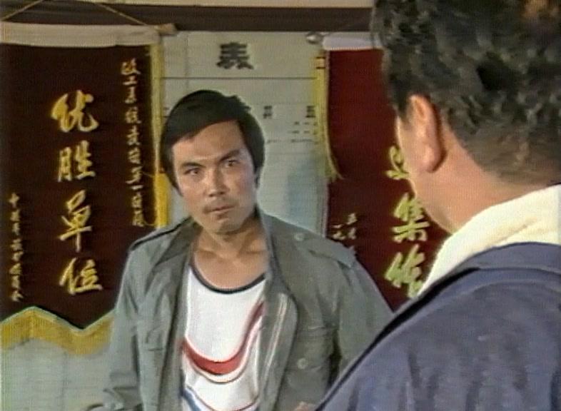 八百米深处 1集
