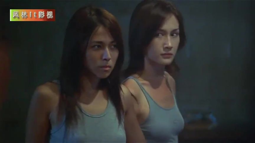 女特工们为了存活,只能服从命令了,结果......