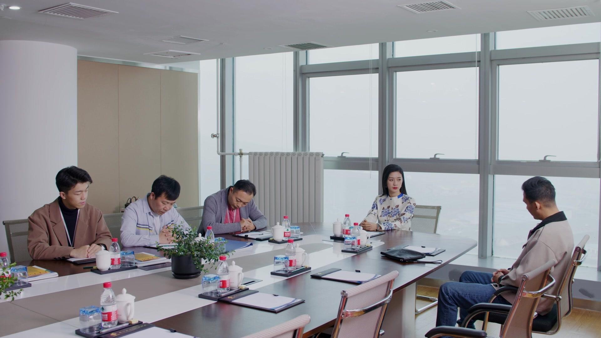 邻里一家人第一部 第2集视频封面图