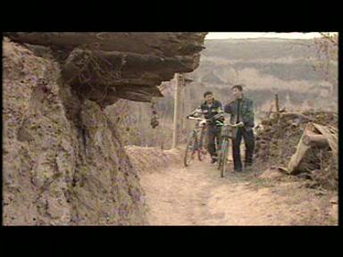 插翅难逃 第3集视频封面图