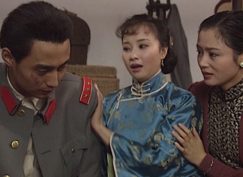 霜叶红似二月花 第16集视频封面图