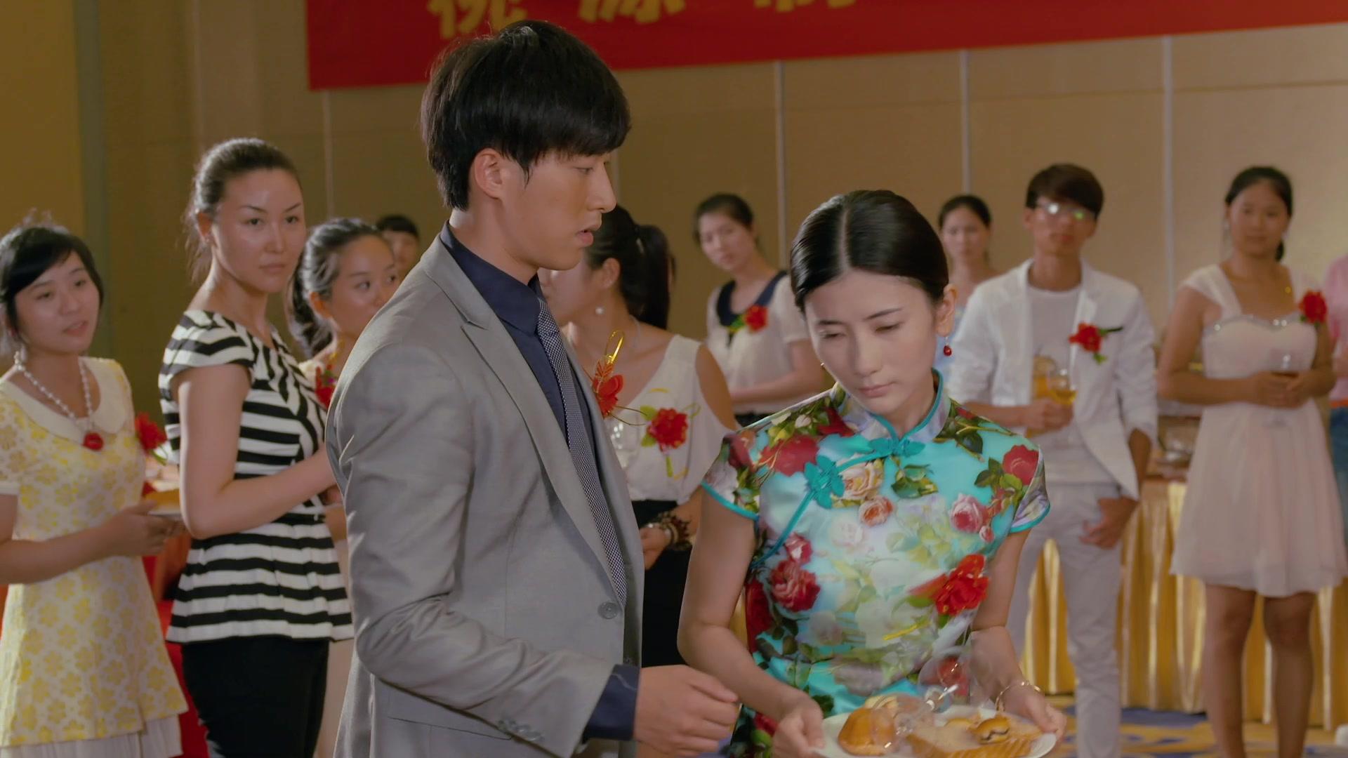 闺蜜决 第15集视频封面图