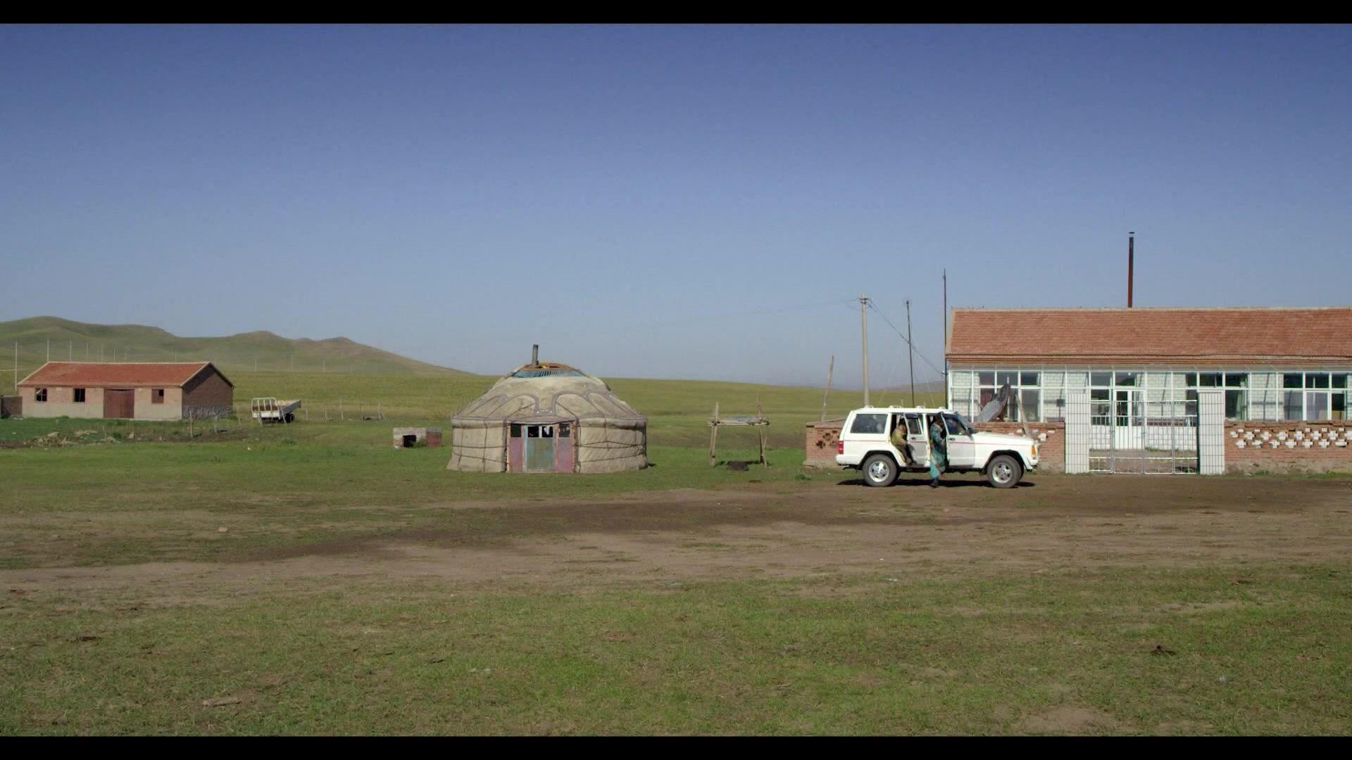 在草原上 第8集视频封面图