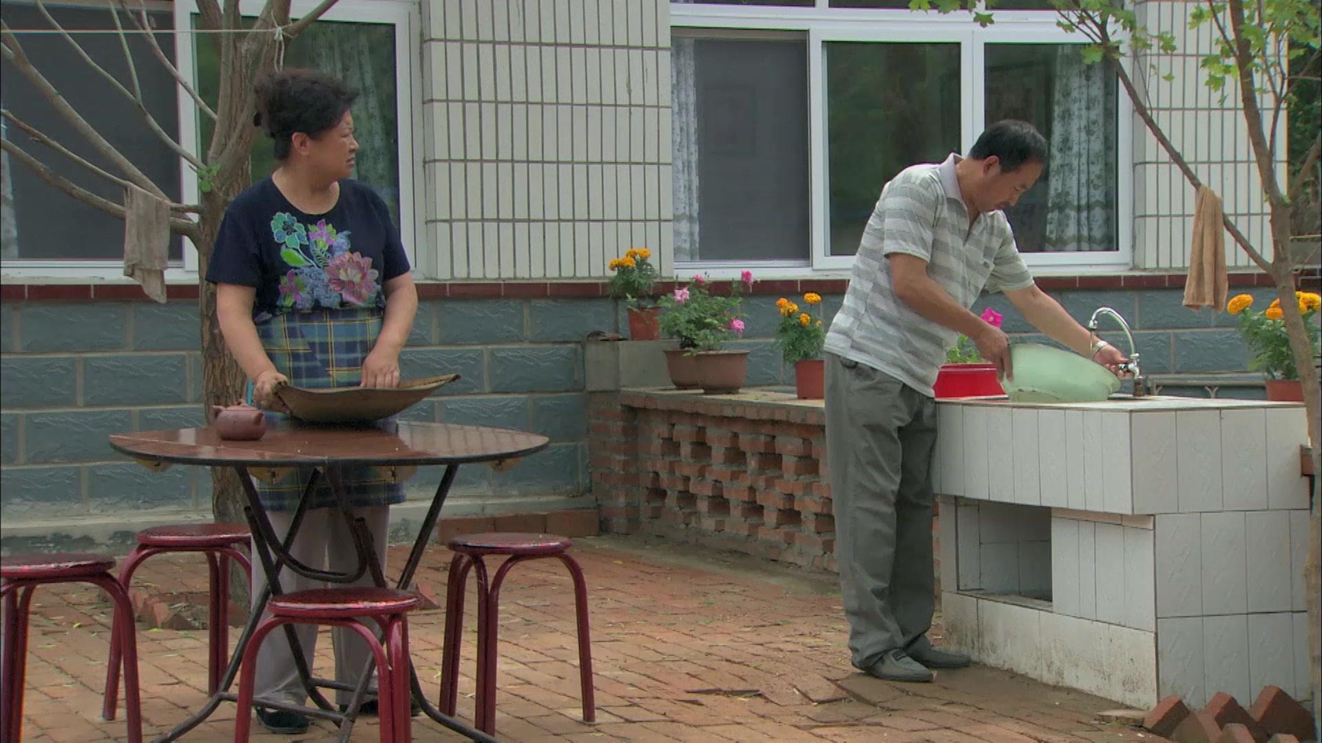 老家门口唱大戏 第33集视频封面图