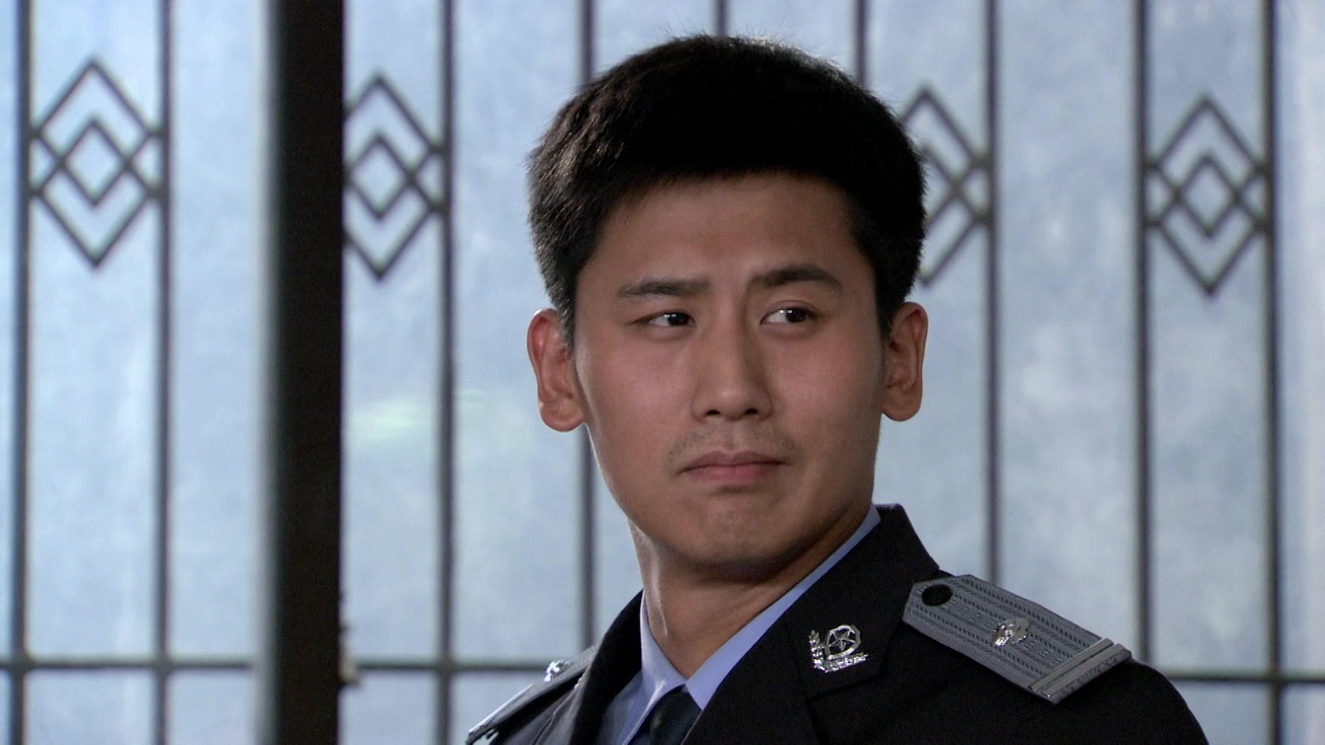 鹰巢之预备警官 第21集视频封面图