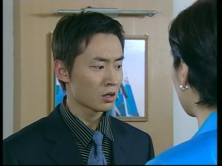 白屋之恋 第23集视频封面图